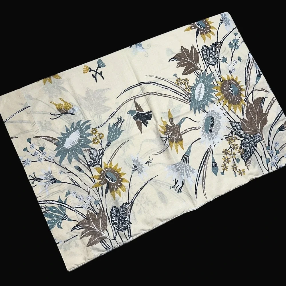 Vintage Royal Family by Cannon Floral Hummingbird Percale Pillowcase Cream 20x30